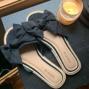 Torrid Bow Sandals